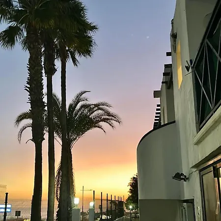 Laura Near Europa Center And Amadores Beach, Free Wifi Puerto Rico (Gran Canaria)