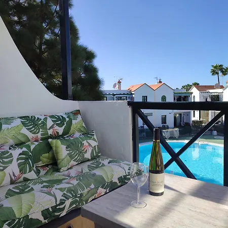 Laura Near Europa Center And Amadores Beach, Free Wifi * Puerto Rico (Gran Canaria)